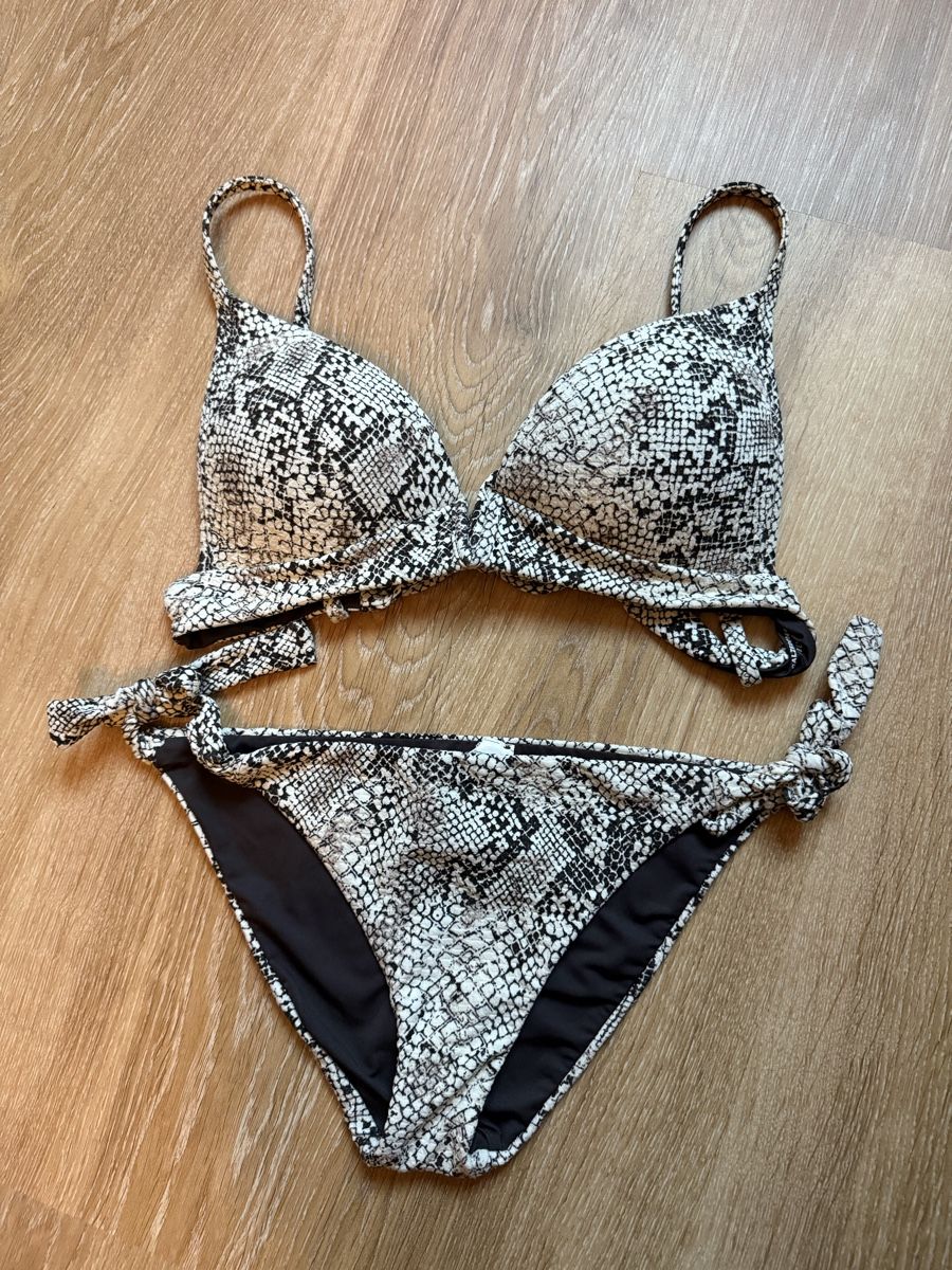 Calzedonia Costumi da bagno & Bikini: Bikini imprimé serpent Calzedonia, t.S/80B – Usato da Tavannes venduto da Thriftshop