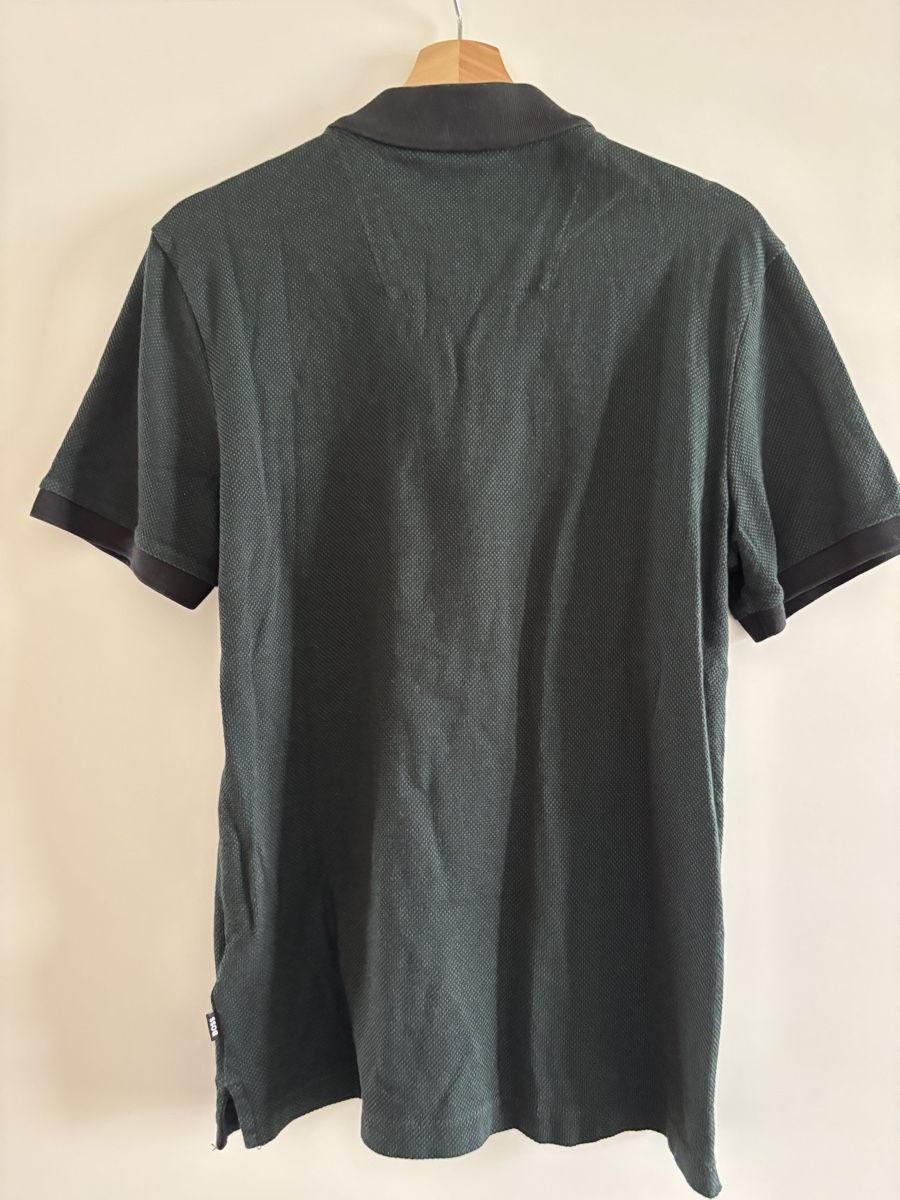 Hugo Boss Polos: BOSS polo shirt - size M – D'occasion à Spreitenbach par 94l_9shv 2
