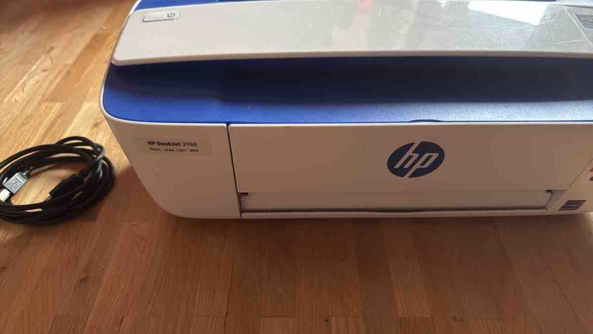 Hewlett Packard Stampanti: HP DeskJet 3760 Drucker – Usato da Bern venduto da ron.solo. 1