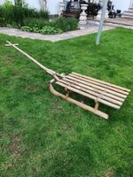 Antiker Holzschlitten