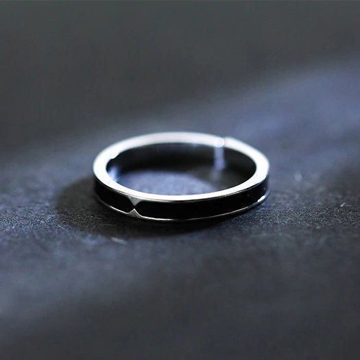 Ringe: Schwarzer Silber Ring – Neu und originalverpackt aus Wil SG von Veratier 1