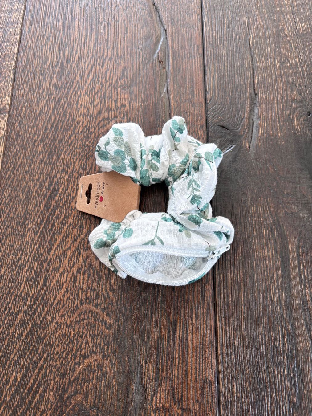 Accessori per capelli: Scrunchie mit Geheimfach – Nuovo (secondo la descrizione) da St. Niklaus VS venduto da loumonrohandmade 1
