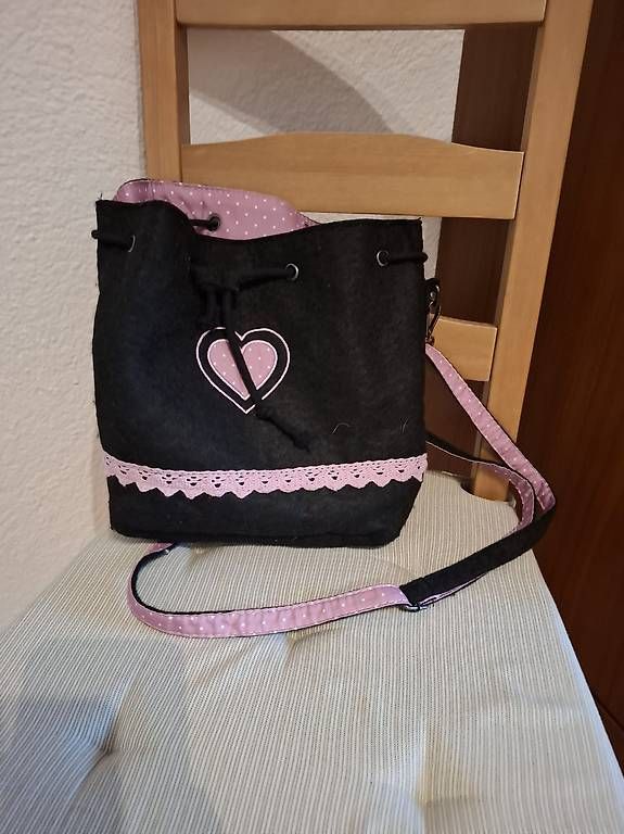 Vestiti: Dirndl Stockerpoint Grösse 36 / S – Usato da Näfels venduto da rahel.___ 2