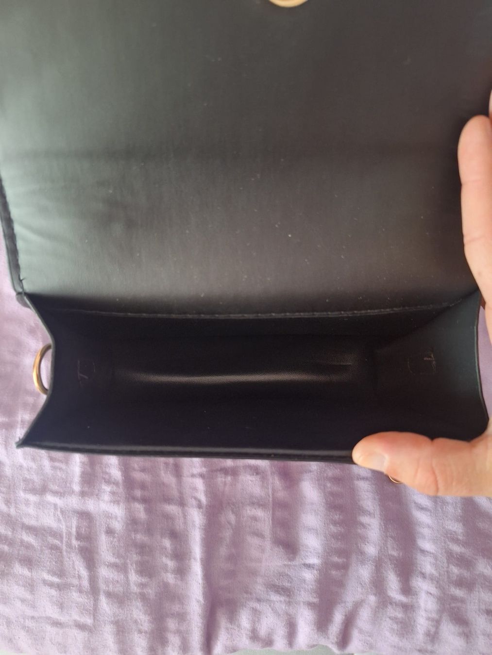 Borse da donna: Schwarze Tasche mit Schmetterling Klappentasche Damengrösse – Nuovo (secondo la descrizione) da Ruswil venduto da ben_y6gj 2