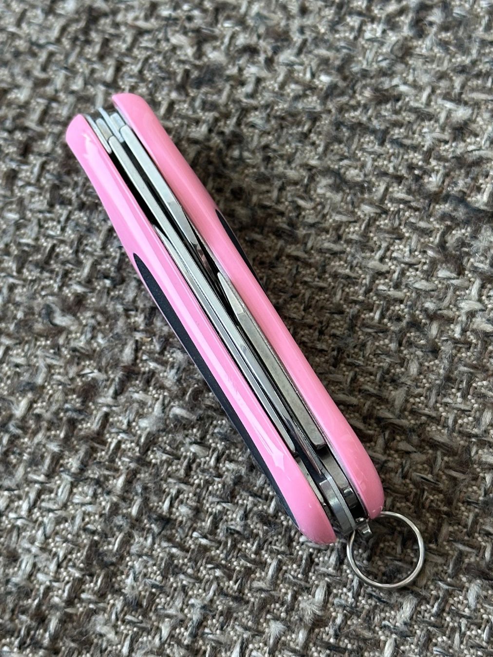 Wenger Taschenmesser: Altes Sackmesser WENGER Rosa RAR – Neu (gemäss Beschreibung) aus Dübendorf von lan1808 5
