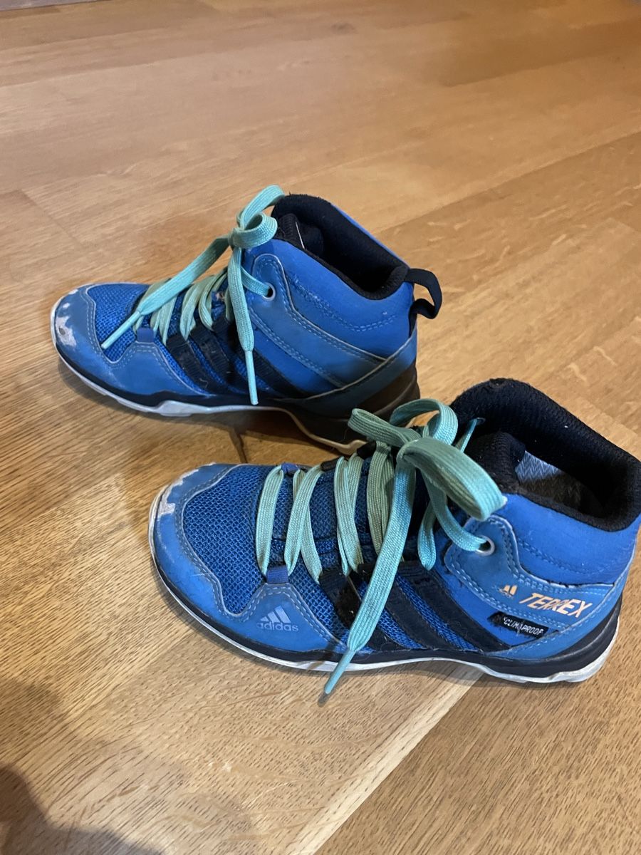 Adidas Schuhe für Jungen: Adidas Terrex Gr.28 Wanderschuhe – Gebraucht aus Flumserberg Bergh von tamaramullis 2