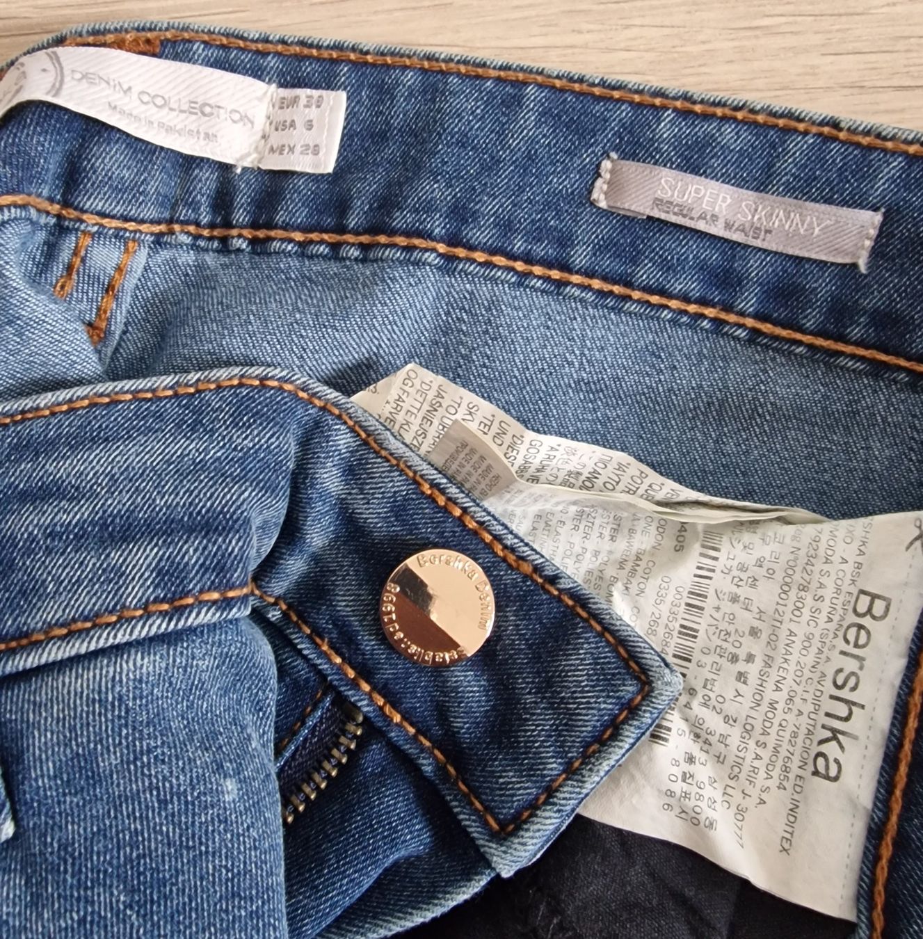 Bershka Pantaloni: BERSHKA Damen Hose Grösse 38 – Usato da Zürich venduto da businessman80 2