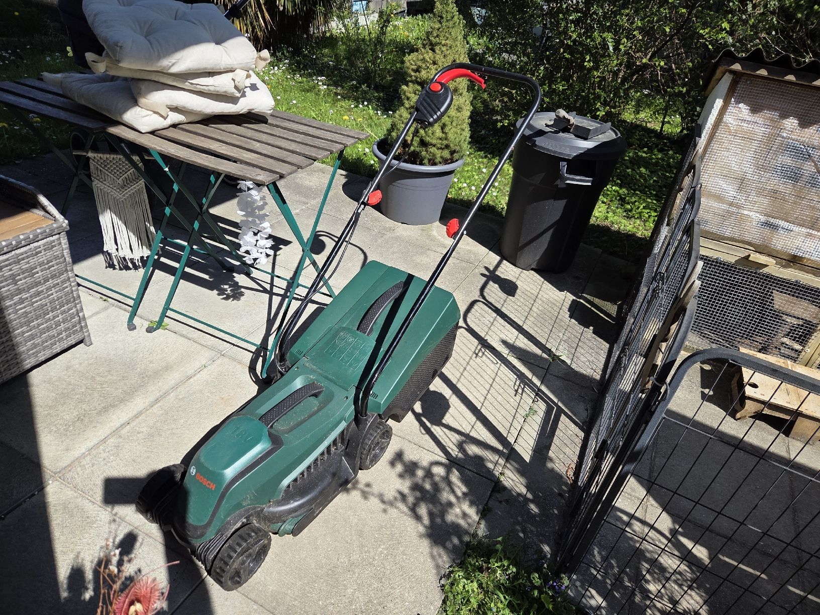 Bosch Rasenmäher: Bosch CityMower 18V Rasenmäher – Gebraucht aus Hausen am Albis von Custom 3