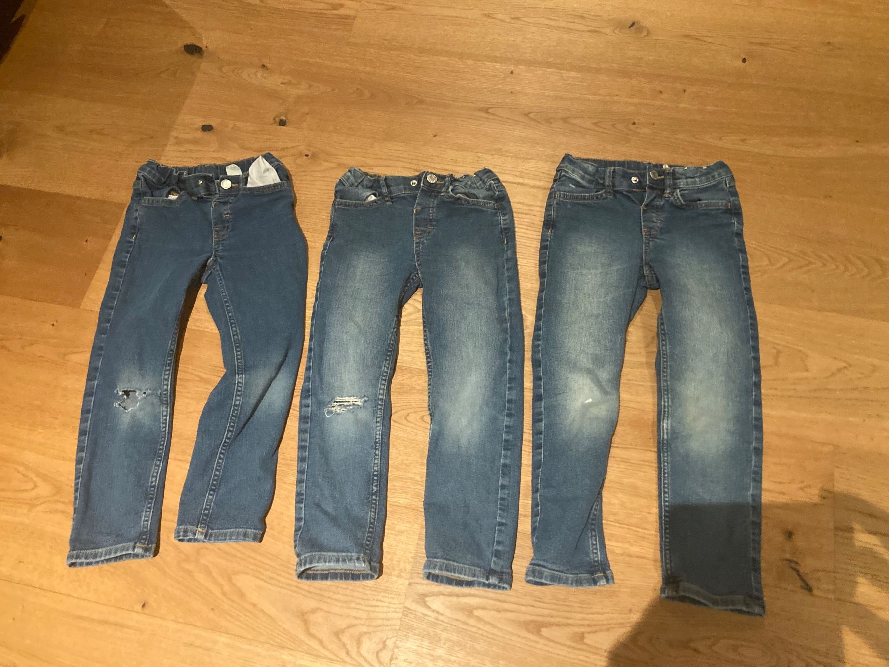 H&M Pantaloni: 3 x Jeans – Usato da Bülach venduto da Stellina72