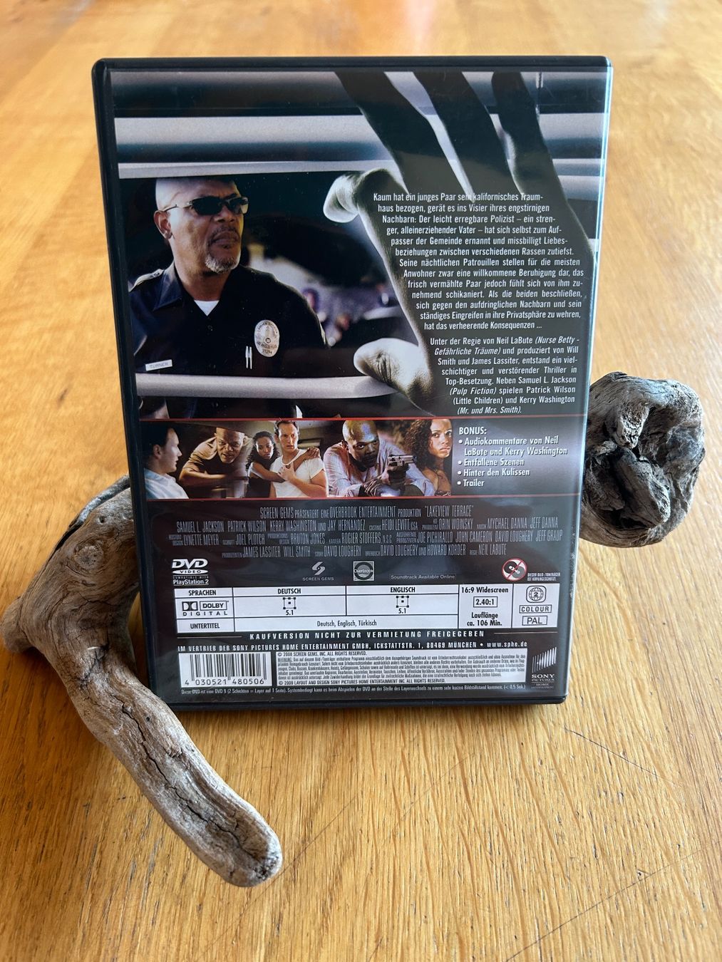 Tutti i DVDs: DVD Lakeview Terrace (Samuel L. Jackson) – Usato da Urnäsch venduto da Winterzauber12 1