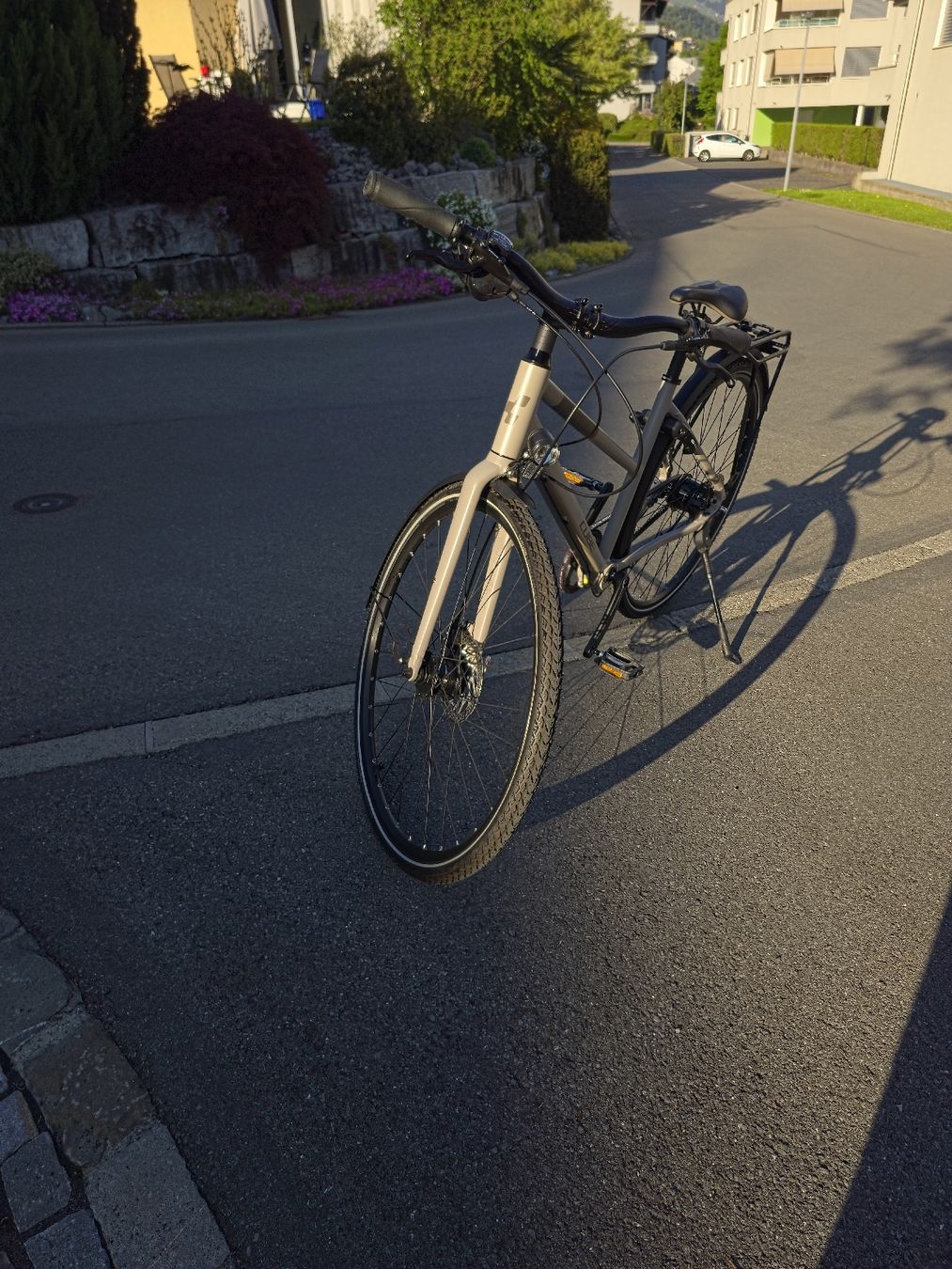 Cube Biciclette: Cube Travel EXC size 44 – Nuovo (secondo la descrizione) da Ennetbürgen venduto da Esalalala