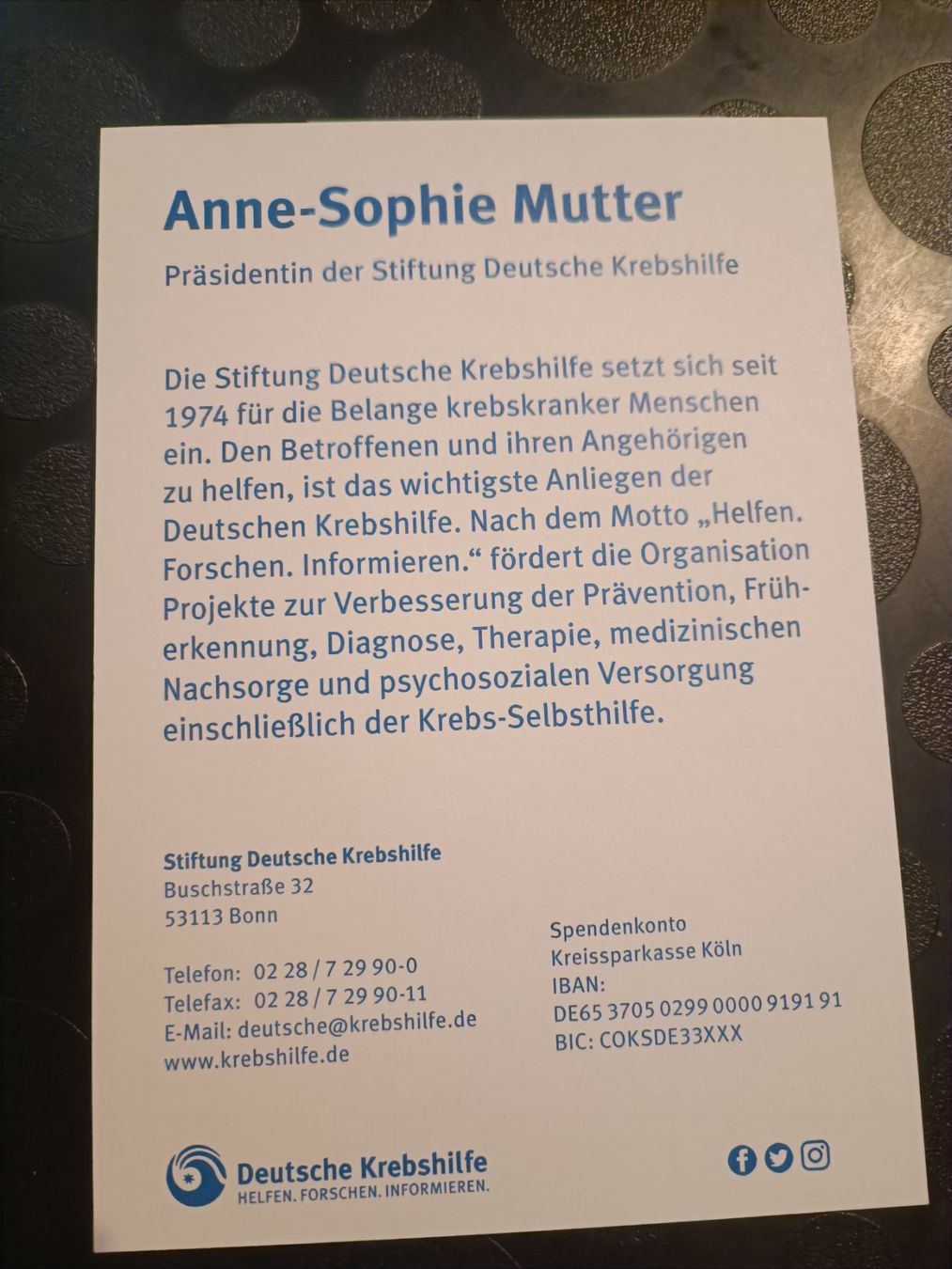 Autographes: Anne-Sophie Mutter - handsigniert Autogrammkarte – D'occasion à Menziken par Artographs 1