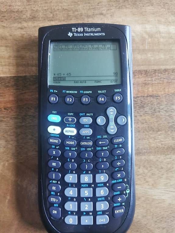 Calculatrices: Texas Instruments TI-89 Titanium – D'occasion à Lenzburg par kgei