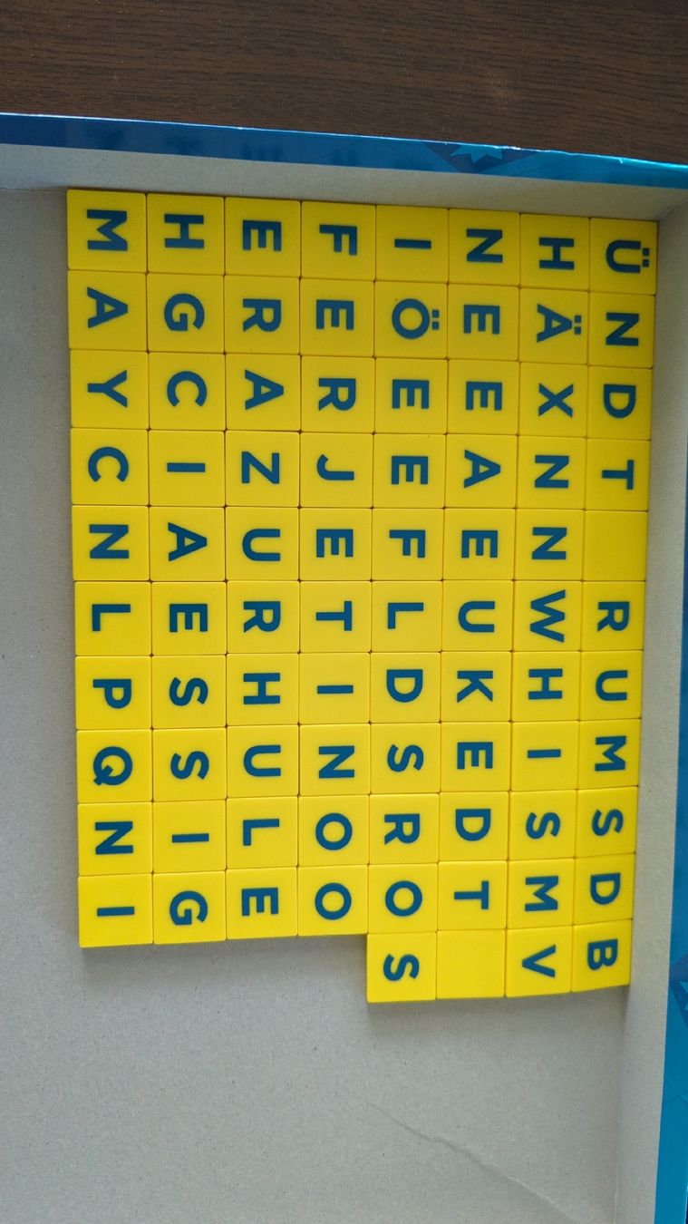 Mattel Spiele: Scrabble Junior / Alter 6+ / Mattel Games – Gebraucht aus Mägenwil von Peter_Frei 3