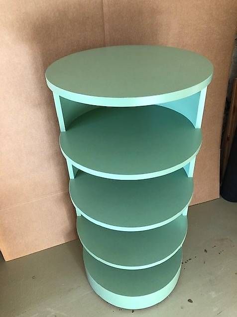 Cassettiere: Sideboard-Möbel,rund – Usato da Illighausen venduto da ali_wfs6 1