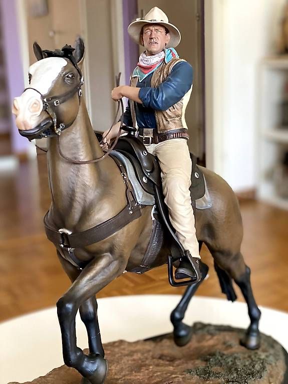 Statuette: John Wayne figurine en résine  – Nuovo e nell'imballaggio originale da Chêne-Bourg venduto da Bullit28