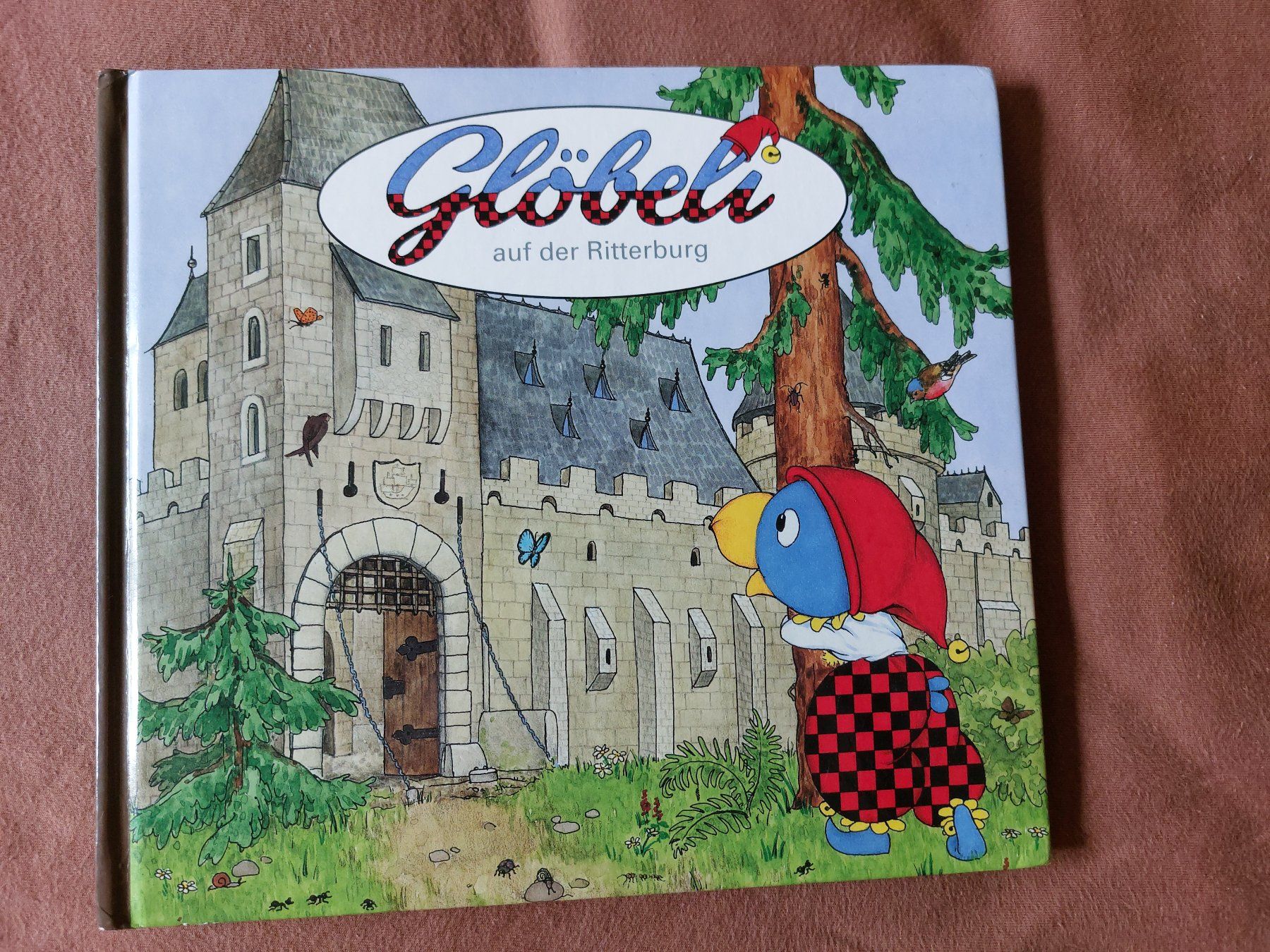 Bücher: Glöbeli auf der Ritterburg Buch – Gebraucht aus Unterseen von Ruia3333