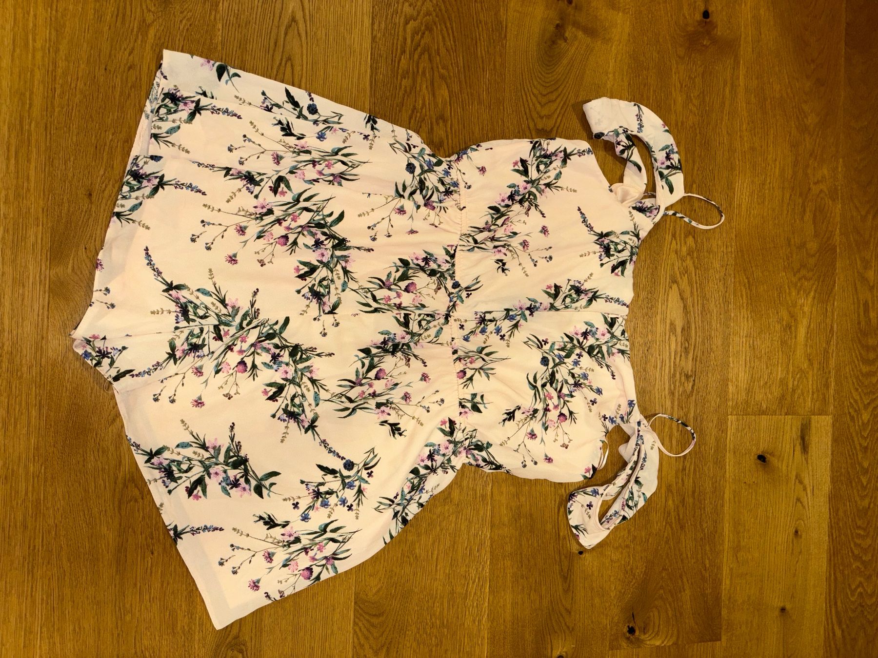 New Look Tute: Sommerlicher Jumpsuit Gr. 46 – Nuovo (secondo la descrizione) da Mels venduto da Svenjaaaaa 1