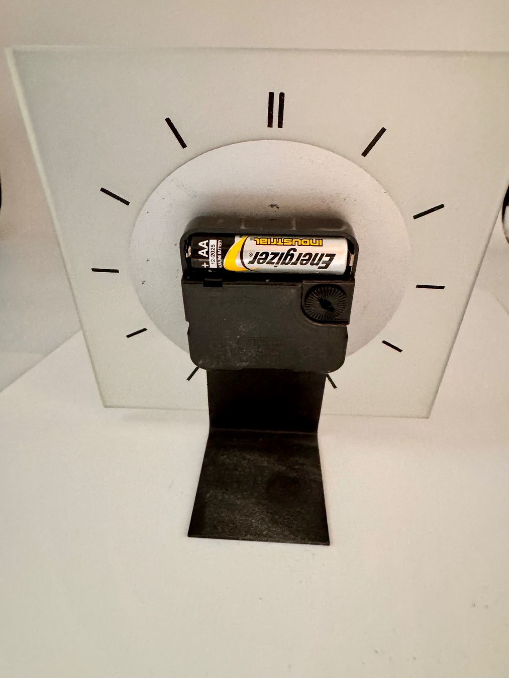 Stand- & Wanduhren: Tischuhr Batteriebetrieben – Gebraucht aus Hermetschwil-Staffeln von Mobile2013 3