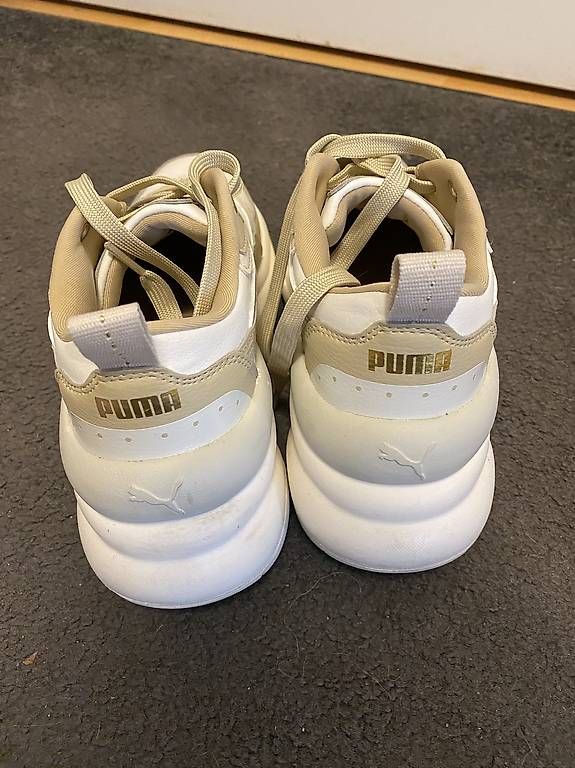 Damenschuhe: Puma Sneaker, Gr. 39 wie neu – Gebraucht aus Ostermundigen von Jehop 1
