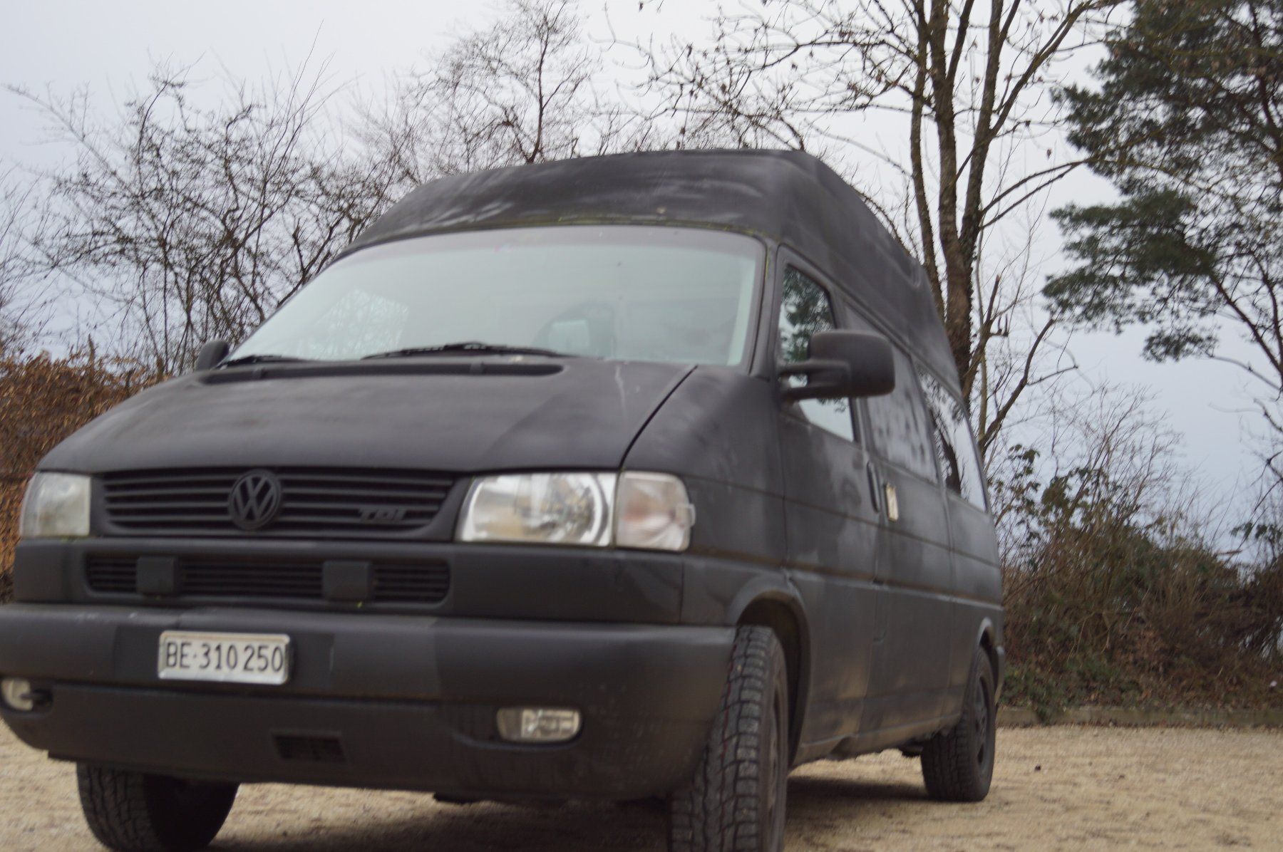 VW Véhicules utilitaires: VW T4 Syncro , Spezialangebot! – D'occasion à Safnern par Wasserfaen