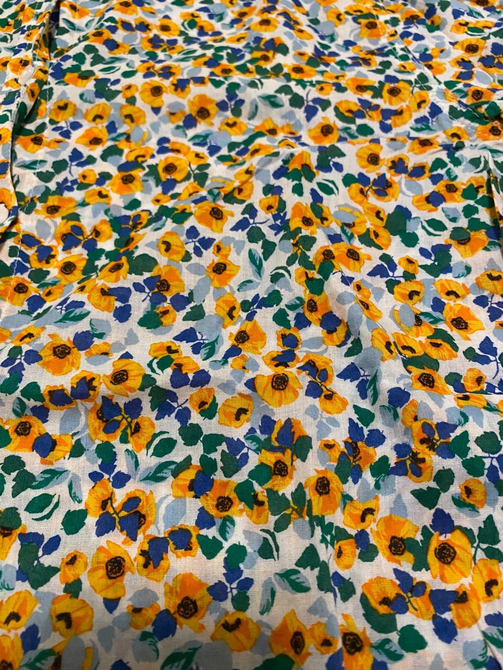 Camicette: Chemise à fleures coloré manches longues – Usato da Delémont venduto da elena_neuhaus 2