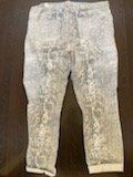 Hosen: weiss-silberne hose mit schlangendruck gr.48 – Gebraucht aus Schwarzenberg LU von kindler007 1