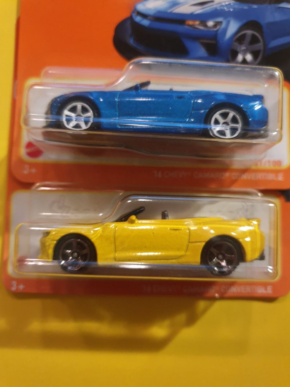 Matchbox Modellini d'auto: 2 x Matchbox '16 CHEVY CAMARO CONVERTIBLE – Nuovo e nell'imballaggio originale da Oftringen venduto da Rotor 1