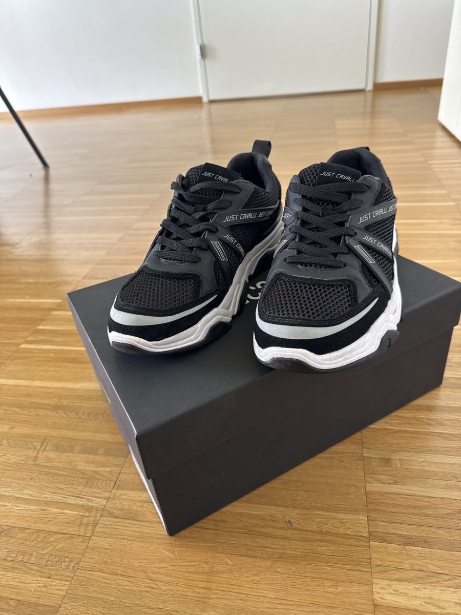 Scarpe da uomo: Justcavalli – Nuovo (secondo la descrizione) da Menzingen venduto da Dali2504