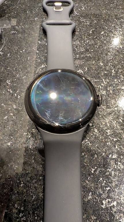 Smartwatch: Google Pixel Watch 3, 41mm, Wifi – Usato da Rotkreuz venduto da Nexus2kswiss 2