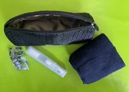 QATAR AIRWAYS Business Class Amenity Kit