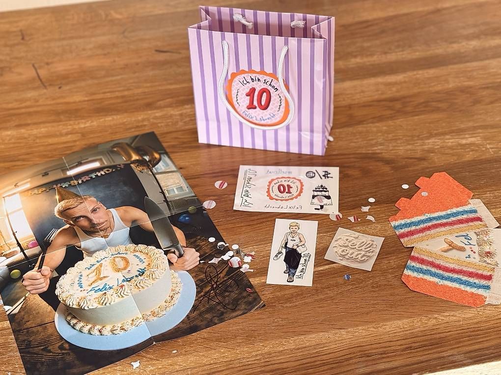 Carte collezionabili: Felix Lobrecht Merchandise – Nuovo e nell'imballaggio originale da Rütihof venduto da Kromalit