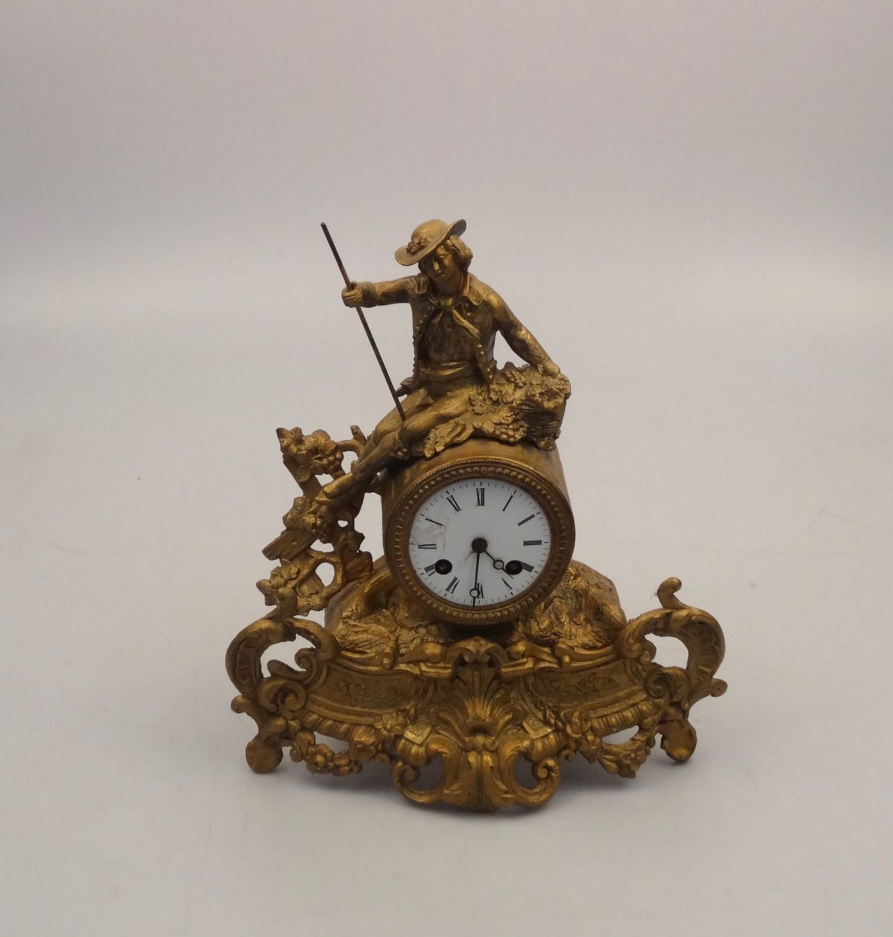 Orologi da terra & Orologi da parete: Antike Kaminuhr – Usato da Volketswil venduto da brockipfannenstil