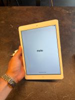 Apple iPad Air (1. Gen) - 32GB Wi-Fi Silber - Guter Zustand