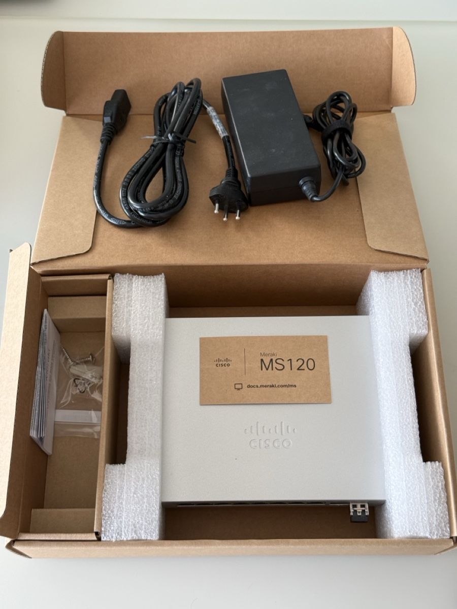 Cisco Hub & Switch: Cisco Meraki MS120-8LP Network Switch inkl. OVP – Usato da Basel venduto da FrozenFire