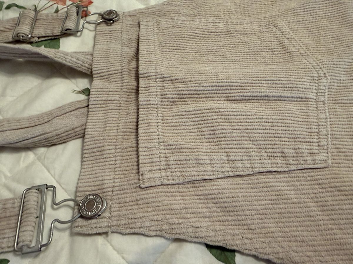 Pull&Bear Vestiti: Latzkleid Pull&Bear Cord beige Grösse M – Usato da Locarno venduto da Ery02 1