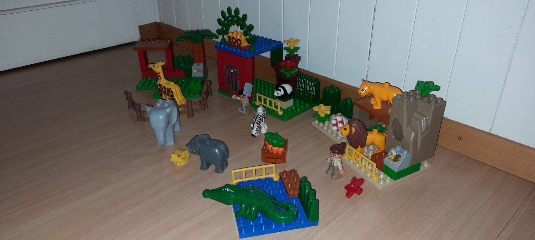 Lego Giocattoli: Lego Duplo Zoo 4968 – Usato da Wittenbach venduto da Gugielmo 2