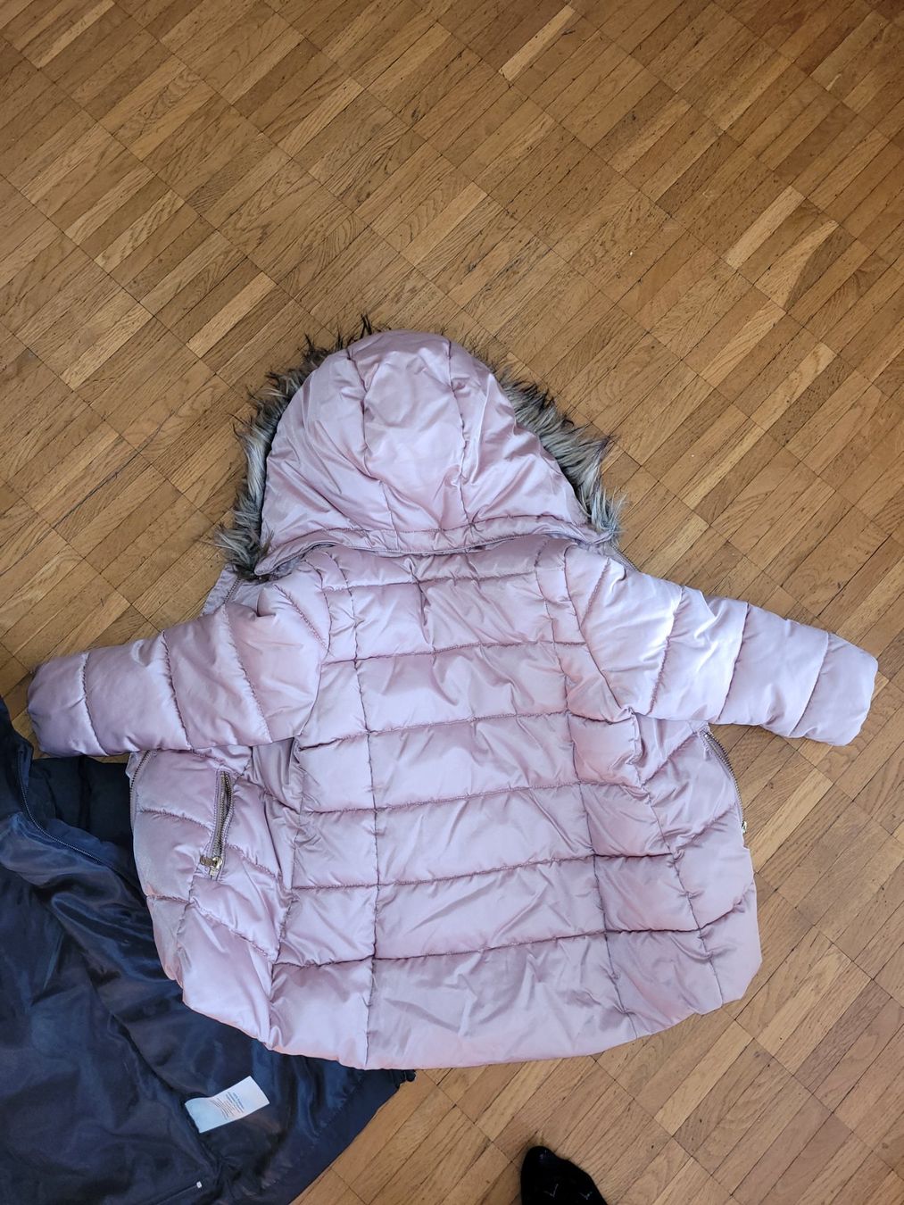 Vestes & Manteaux: 2 Winterjacken Grösse 104 – D'occasion à Uster par Gabi64 2