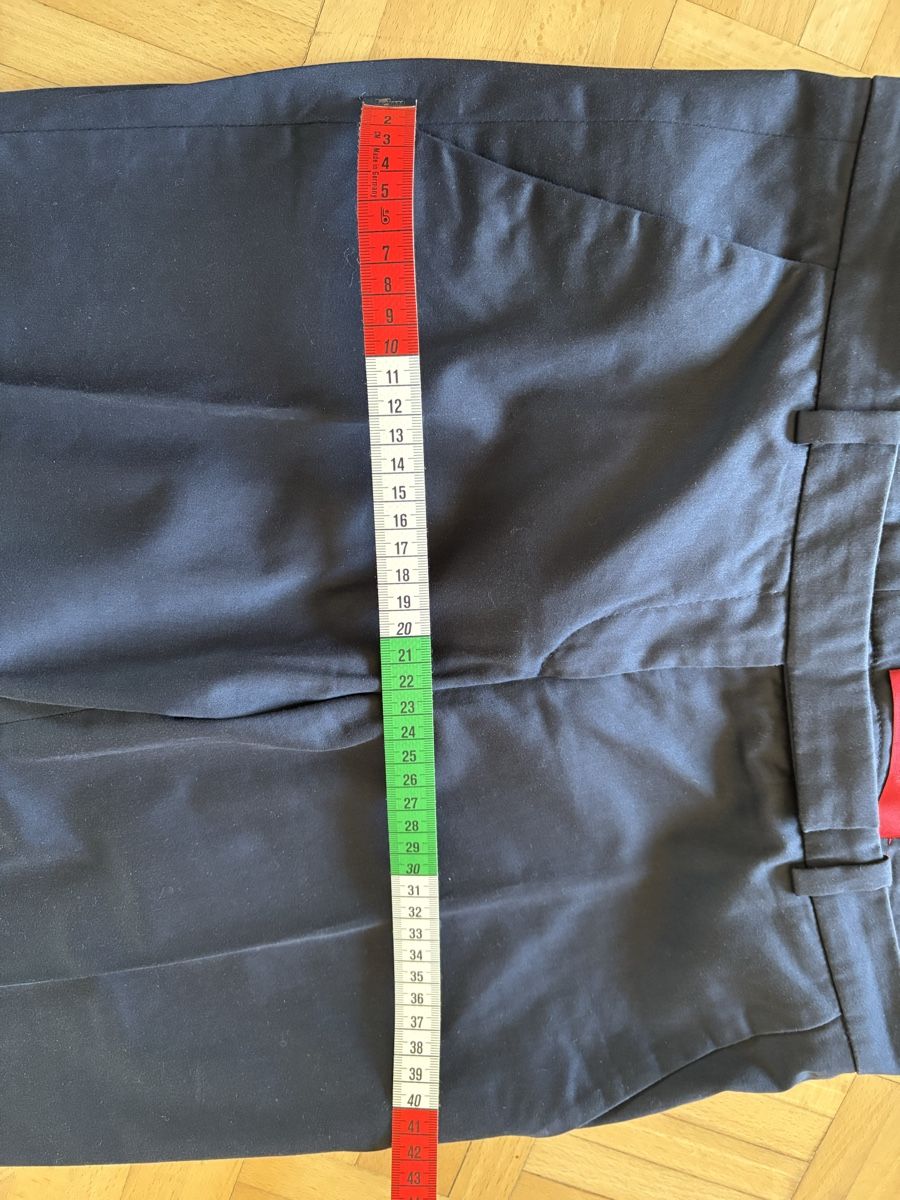 Hugo Boss Pantaloni: Hugo Boss Hose Blau – Usato da Basel venduto da FannySt 3