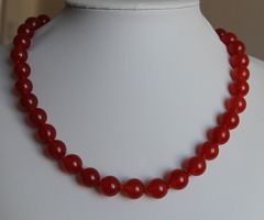 NEU: Rote Jade Jadekette Jadeschmuck