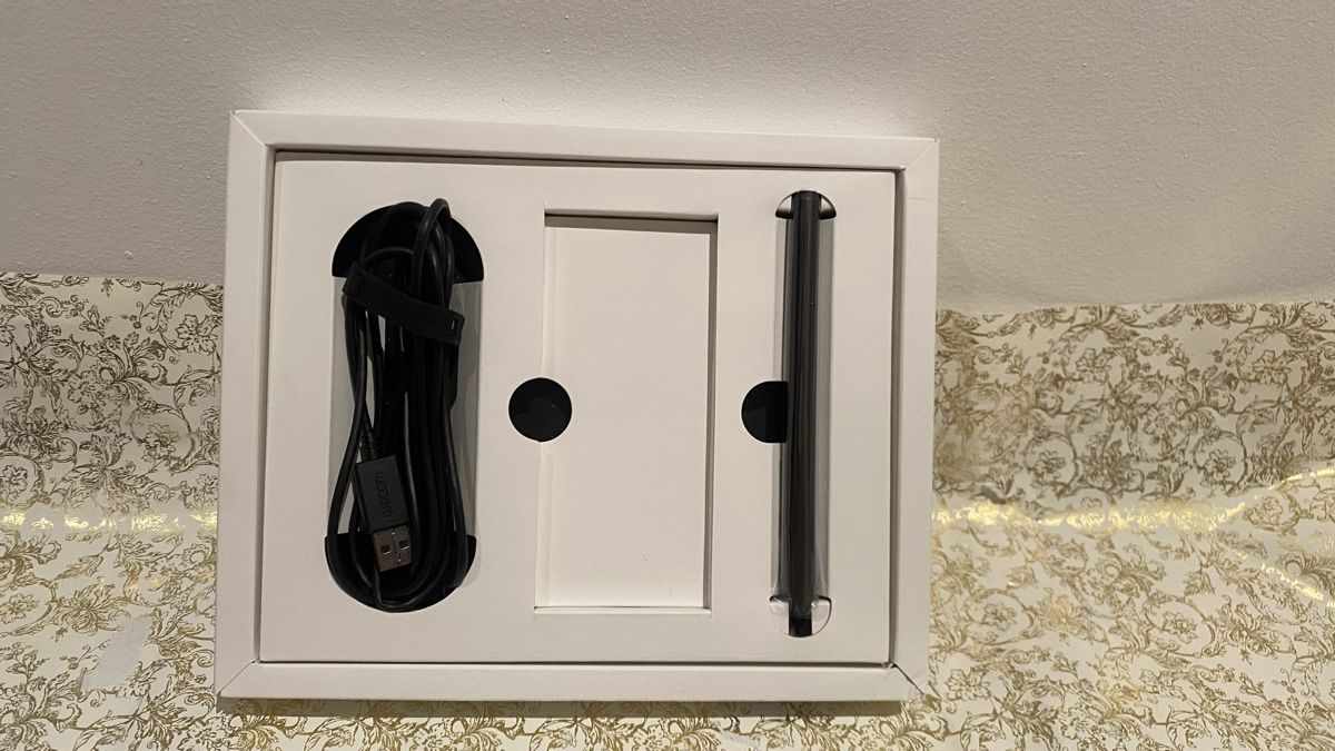 Wacom Tablettes PC: Wacom Intuos, creative pen tablet – Neuf avec emballage d'origine à Hellikon par anj_qtk7 3