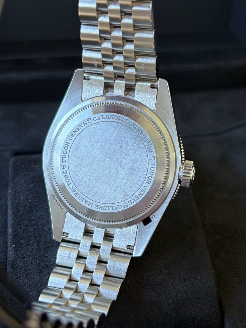 Tudor Uhren: TUDOR Black Bay Monochrome Fullset – Gebraucht aus Birsfelden von Mynos 9