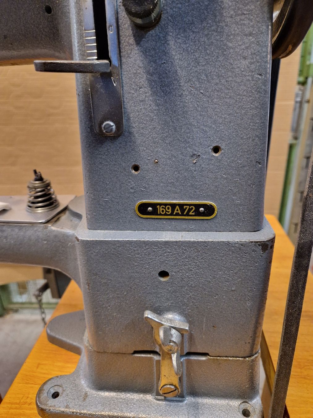 Pfaff Machines à coudre: Pfaff Freiarm 169 – D'occasion à Wahlen b. Laufen par Martin350 3