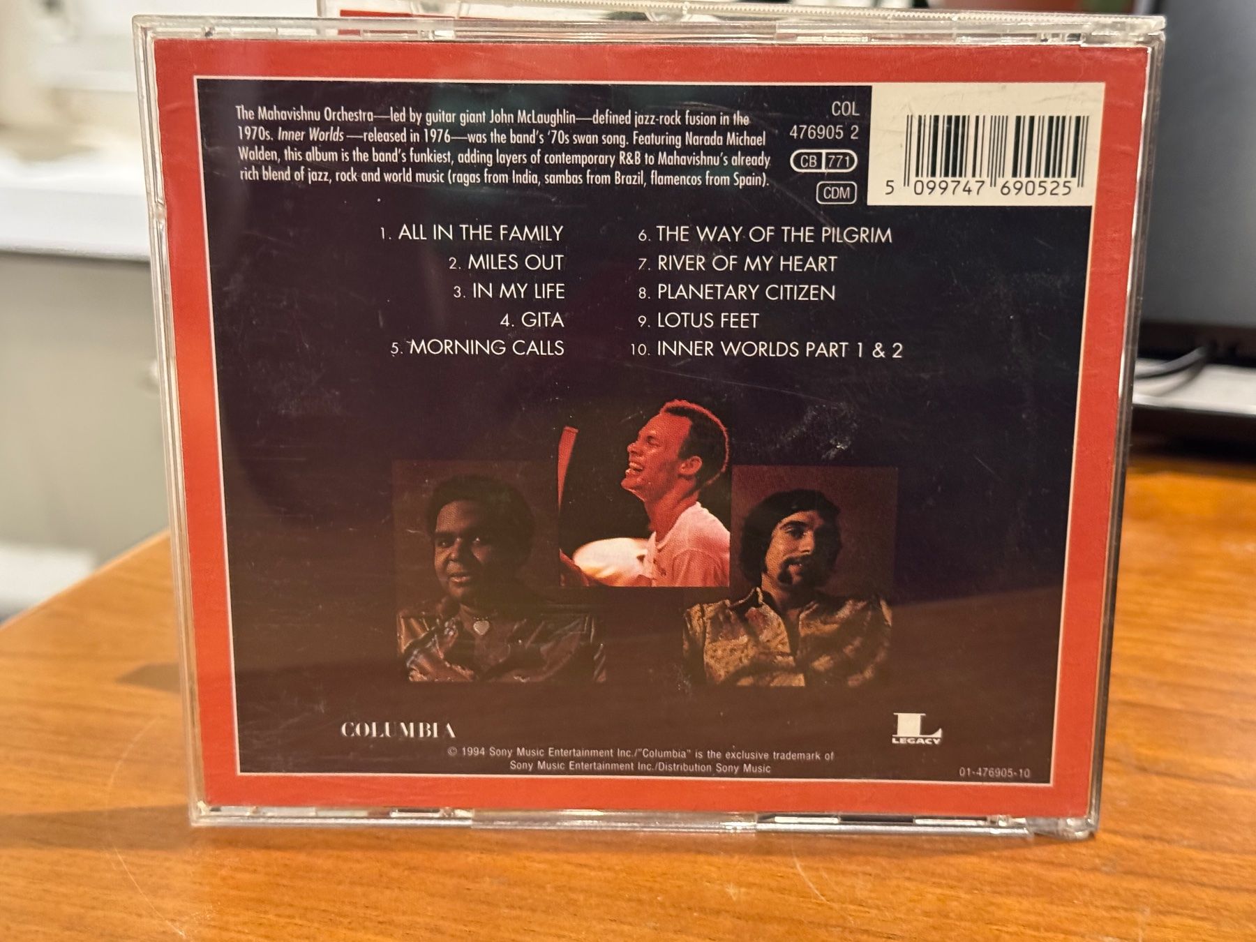 CDs: Mahavishnu Orchestra / John McLaughlin - Inner Worlds KA01A – Gebraucht aus Küsnacht ZH von JazzRecords 1
