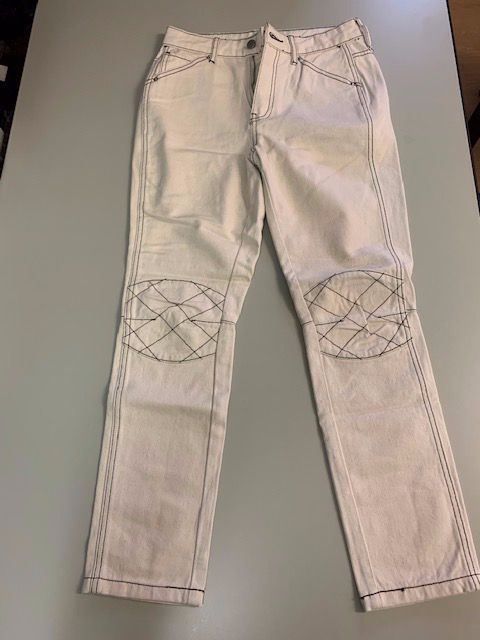 Jeans: Jeans BDG Gr. 26 – Usato da Oberweningen venduto da Bumblebee2