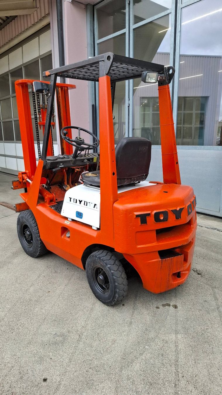 Toyota Gabelstapler & Hubwagen: Gabelstapler 1.5 T. Toyota – Gebraucht aus Lütisburg von erle1 4