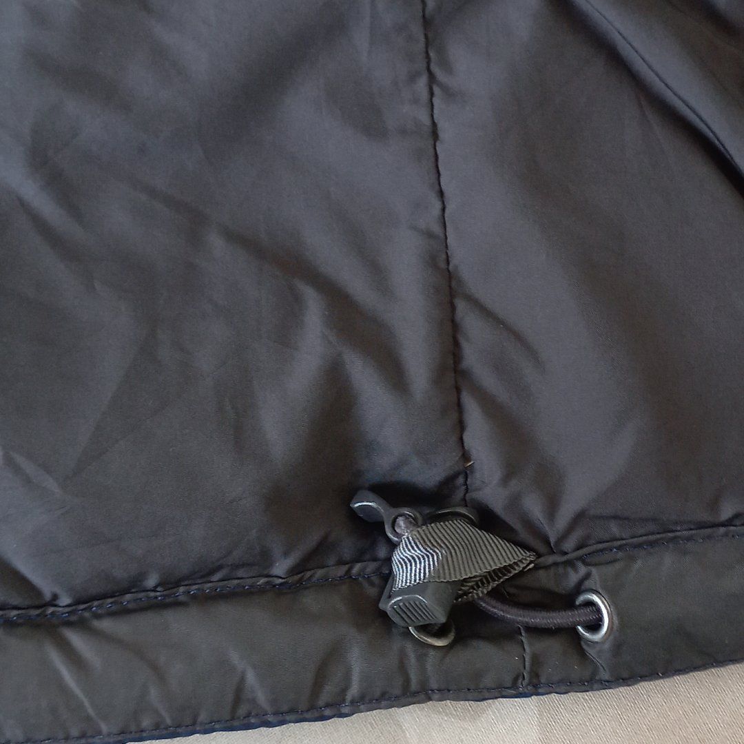 North Face Jacken: The North Face 550 Puffer Jacket (S) – Gebraucht aus Chamoson von Sapoloshop 2