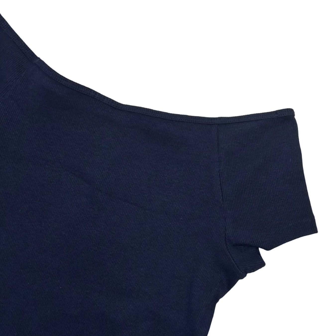 H&M T-shirt: H&M Off-the-Shoulder T-Shirt – Nuovo (secondo la descrizione) da St. Gallen venduto da look-twice 2