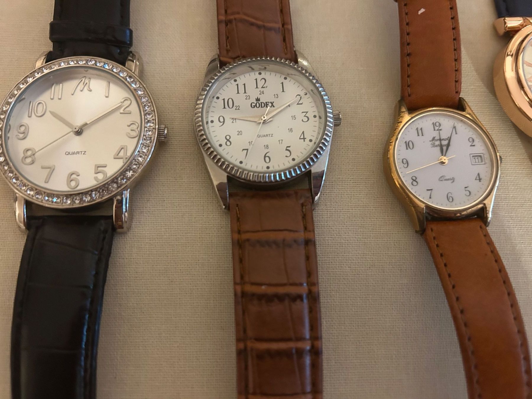 Orologi: LOT DE 12 MONTRES – Usato da Genève venduto da zonzon9351 3
