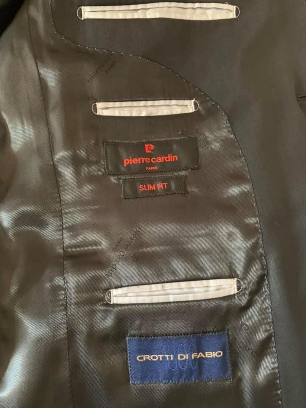 Kleiderpakete: 2x Blazers Pierre Cardin – Gebraucht aus Forel (Lavaux) von jon_565n 4